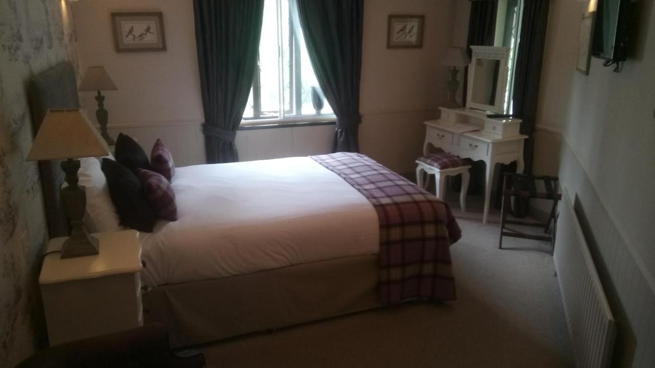 Hotel The Red Lion Hawkshaw à Bury  Extérieur photo